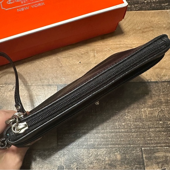Coach Turnlock Leather Wristlet - Picture 5 of 7